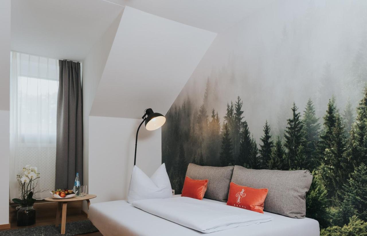 Hotel Drei Quellen Therme バート・グリースバッハ エクステリア 写真
